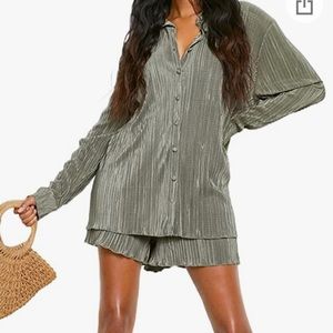 Green Long Sleeve Shorts Matching Set